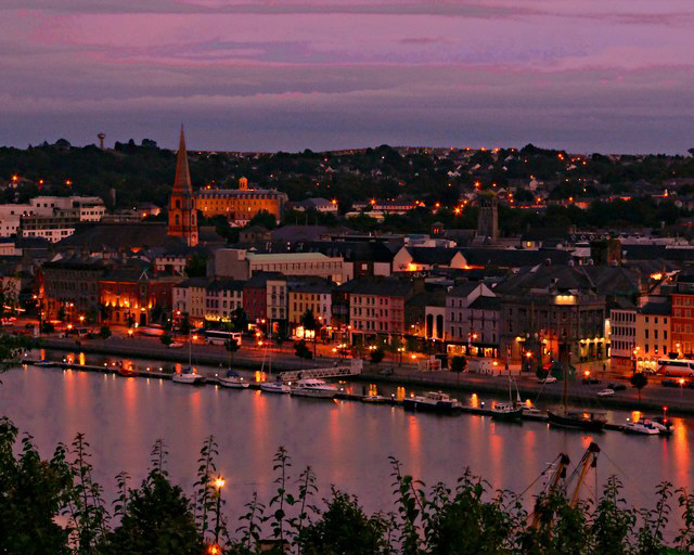 http://media.irishcentral.com/images/Waterford_by_night.jpg